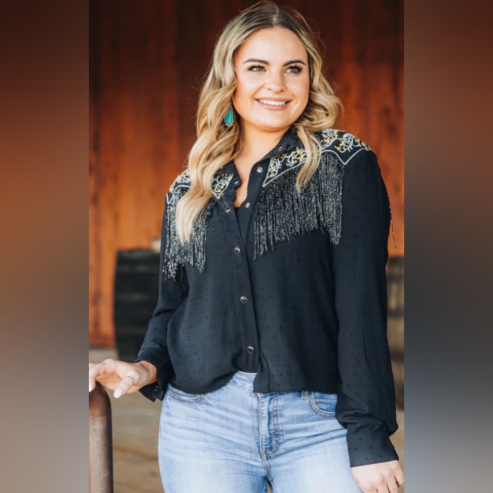 Show Stopper Button Up Top